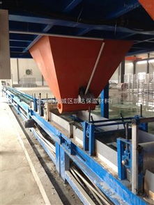 年终特惠 KD 540 FS免拆保温外模板设备，精品凯达模具材料